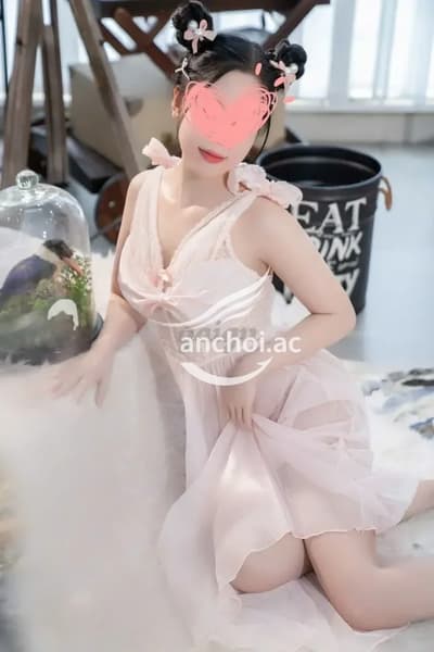 Hot❤️HÀ MY❤️EM GÁI MIỀN TÂY-VÚ HỒNG BÍM KHÍT BAO NGON[4139]