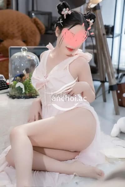 Hot❤️HÀ MY❤️EM GÁI MIỀN TÂY-VÚ HỒNG BÍM KHÍT BAO NGON[4139]