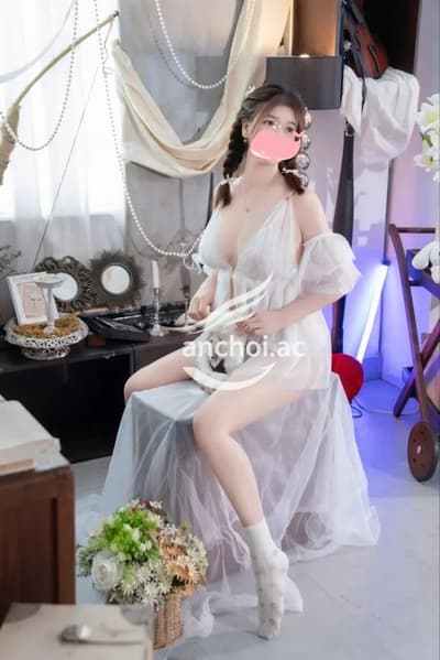 Bé Loan- em hàng nóng hổi, thơm ngon!!! 