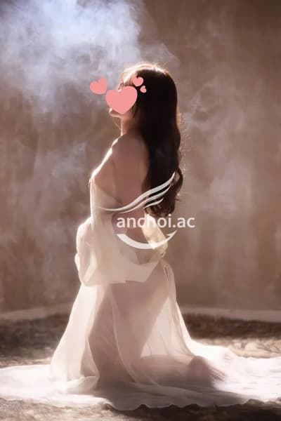SINH VIÊN⭐KHÁNH HUYỀN SINH VIÊN NĂM NHẤT ĐẠI HỌC DU LỊCH [CỰC XINH]