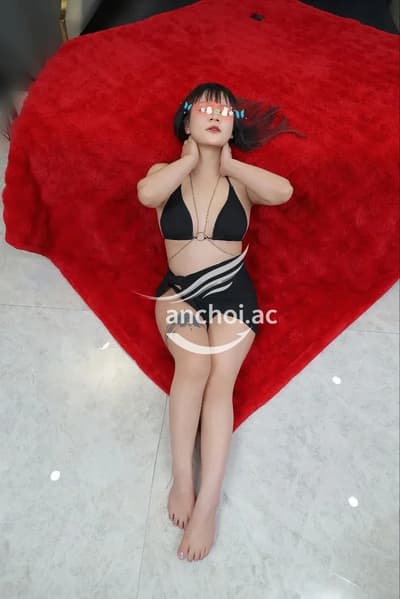 MINH NGỌC- 2K2 HÀNG NON TƠ NHÍ NHẢNH HỒN NHIÊN