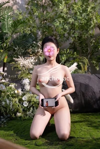 MINH ANH CÔ BÉ MINHON LOLI XINH XẮN THÂN THIỆN VUI VẺ