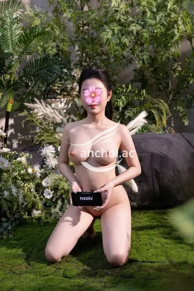 MINH ANH CÔ BÉ MINHON LOLI XINH XẮN THÂN THIỆN VUI VẺ