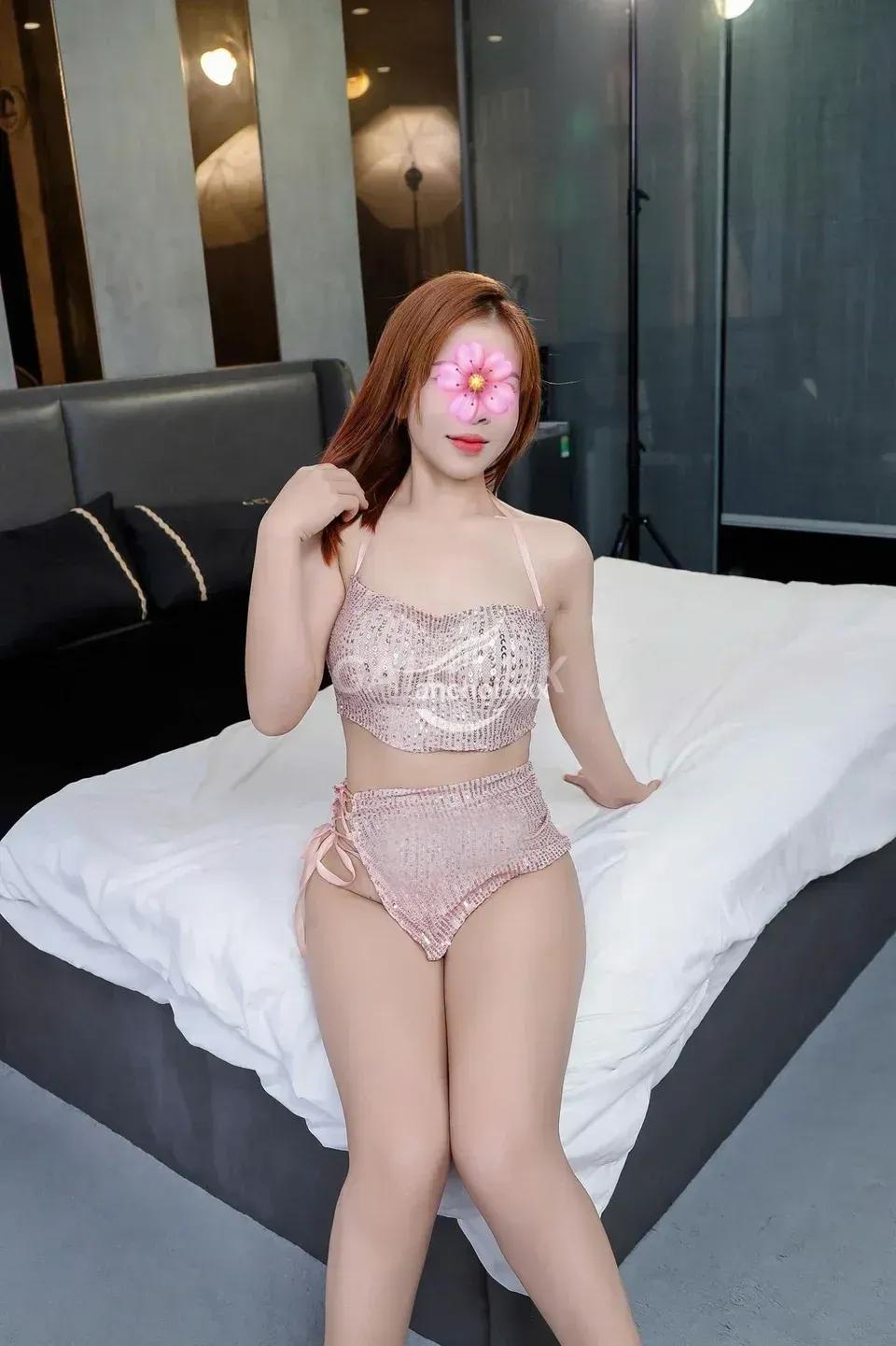 ANH THƯ_ MÌNH DÂY DA TRẮNG LÀM TÌNH CHUYÊN NGHIỆP