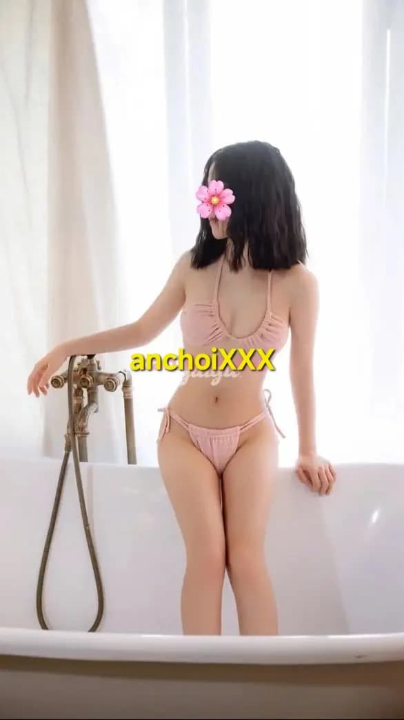️❤️Bé Quỳnh Thư ❤️- Bé mới lớn - Lần đầu đi làm
