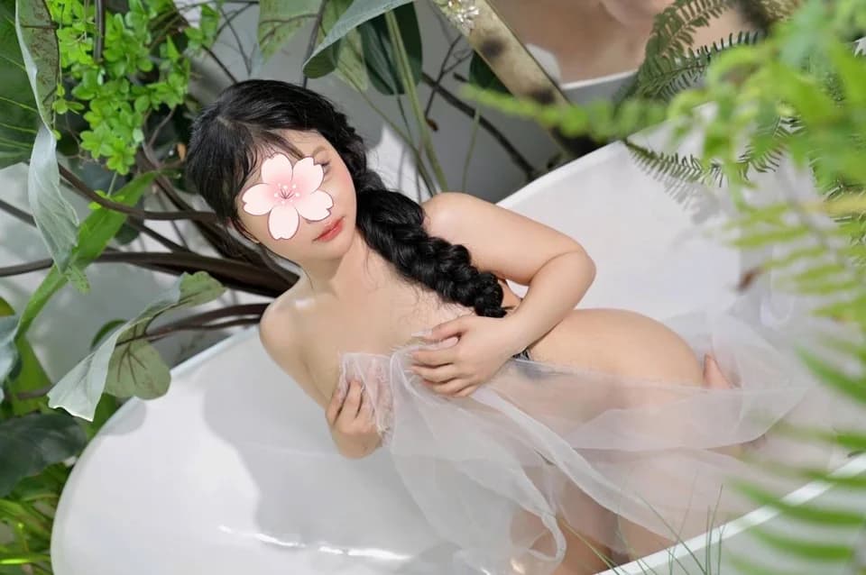 ✨KIỀU KIỀU 2K4✨ Gái Mới Lớn Non Xanh Tuổi Đôi Mươi