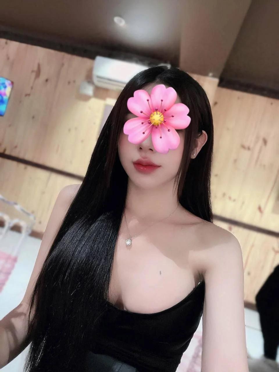 HUYỀN MY SEXY GIRL, VÚ MÔNG CĂNG ĐÉT, DÁNG ĐẸP, BÚ KU GIỎI