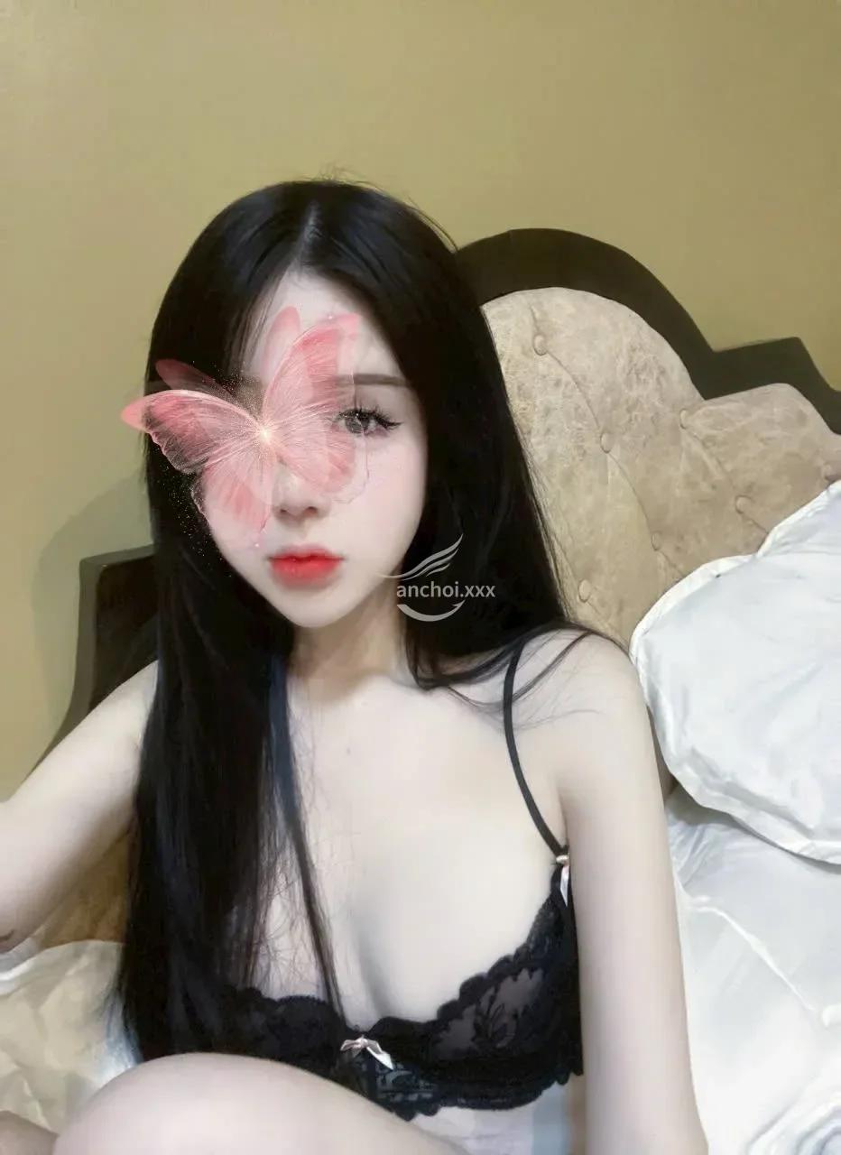 BẢO BỐI GIRL CHÂN DÀI, VÚ NGON, DÁNG ĐẸP SIÊU XINH SANG