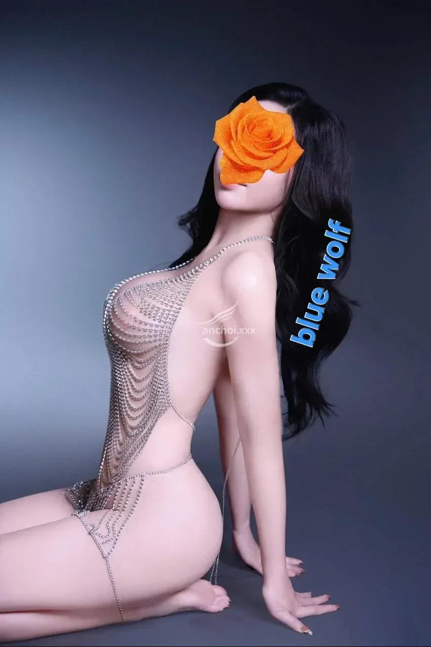 Siêu hot Mẫn Nhi_em siêu dâm, dáng ngon, kỹ năng điêu luyện