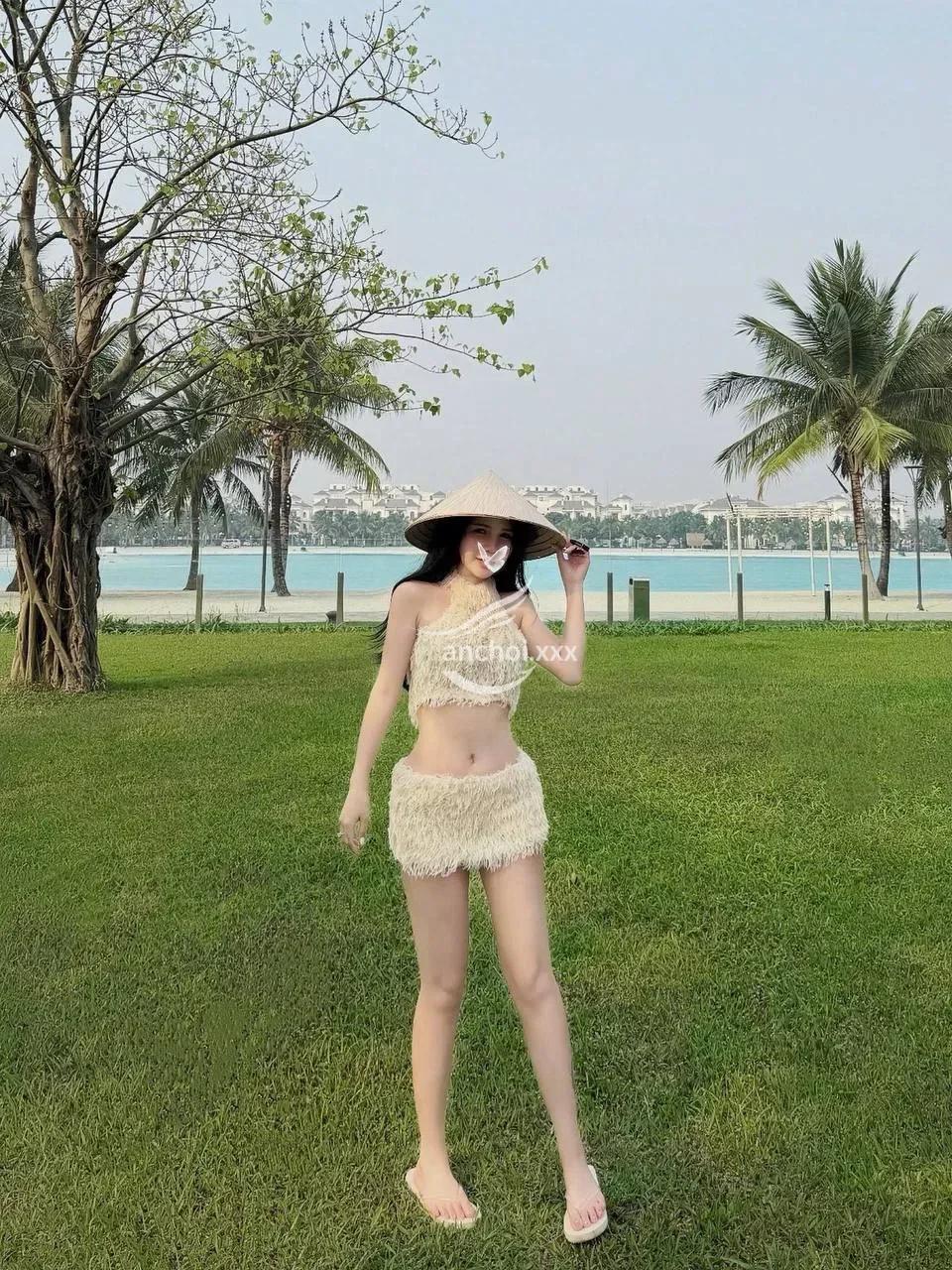 Hà Trang Baby - Gái Miền Tây 1m7 Cực Phẩm Mỹ Nhân !