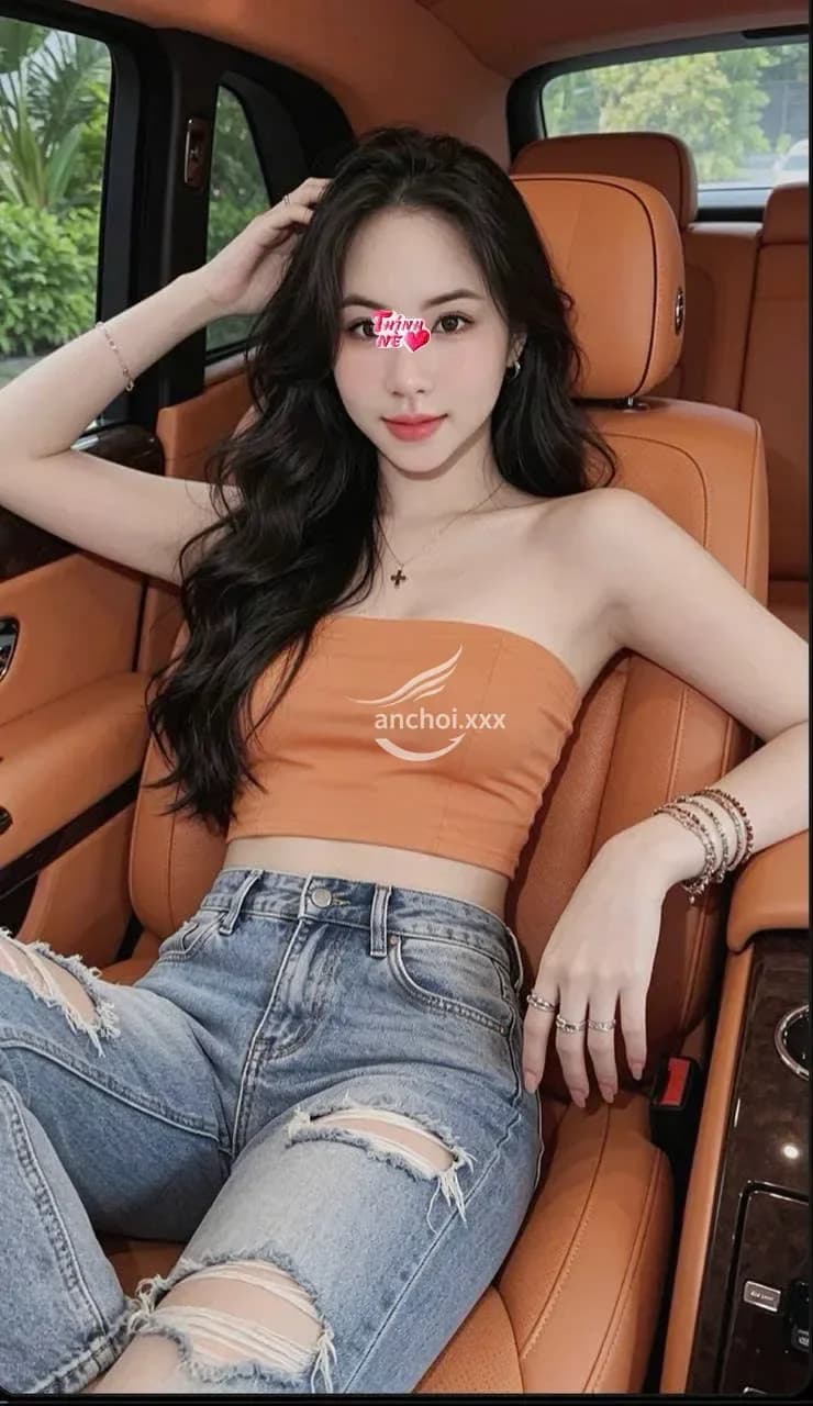 Tuệ Mẫn 2005 - Hot Girl Mới Lớn Lần Đầu Đi Làm !