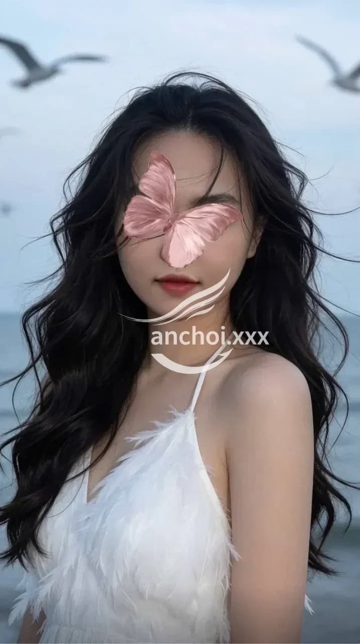 Bảo An 2k4 xinh đẹp nhẹ nhàng tựa nàng thơ