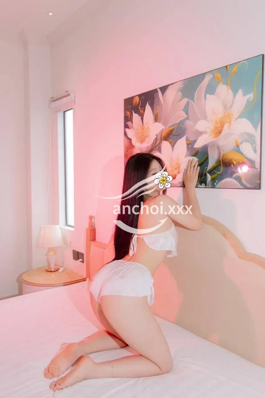 NON MAX LƯỚT LINH RUBY NON TƠ MỚI VÀO NGHỀ