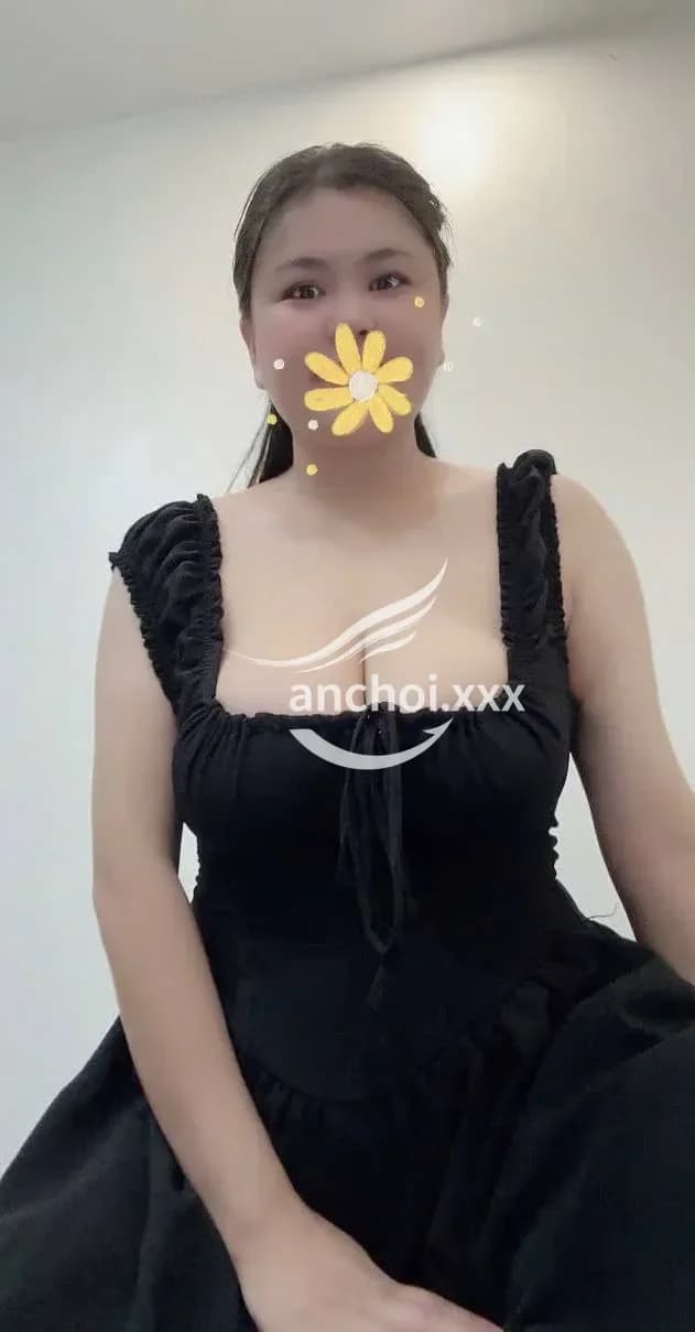Bé Thuỳ Linh Baby 🌸 Dễ Thương Nhiệt Tình Chiều Chuộng Như Người Yêu