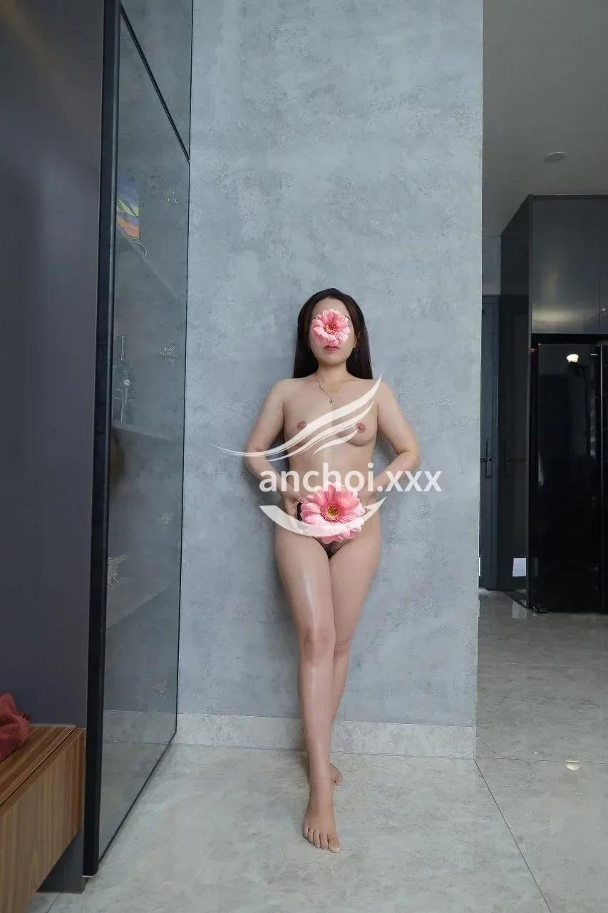 MAI ANH XINH XẮN VỪA VÀO NGHÊ BÚ LIẾM NHƯ PHIM SEX HÀN QUỐC BAO DÂM VÀ CỰC SƯỚNG