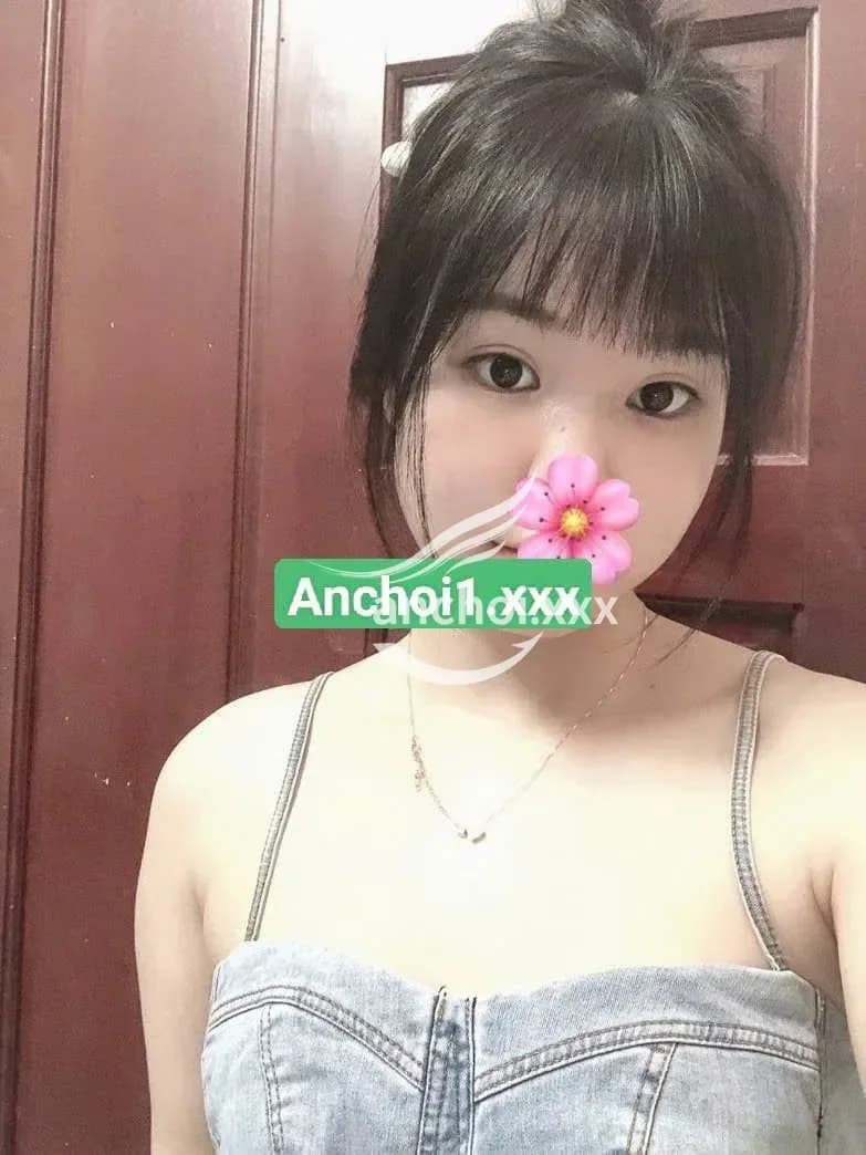 Hot Teen 2K3 Ngọc Anh ❤️ Gái Non Mặt Dễ Thương Body Rất Đẹp