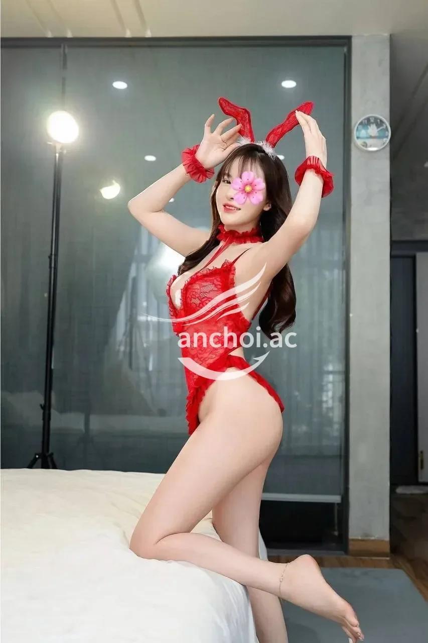 ❤️BÀI CÓ CLIP❤️ HOTTEEN LINH NHI 2K2 BABY HÀNG CAO CẤP CHIỀU KHÁCH LÀM TÌNH DÂM