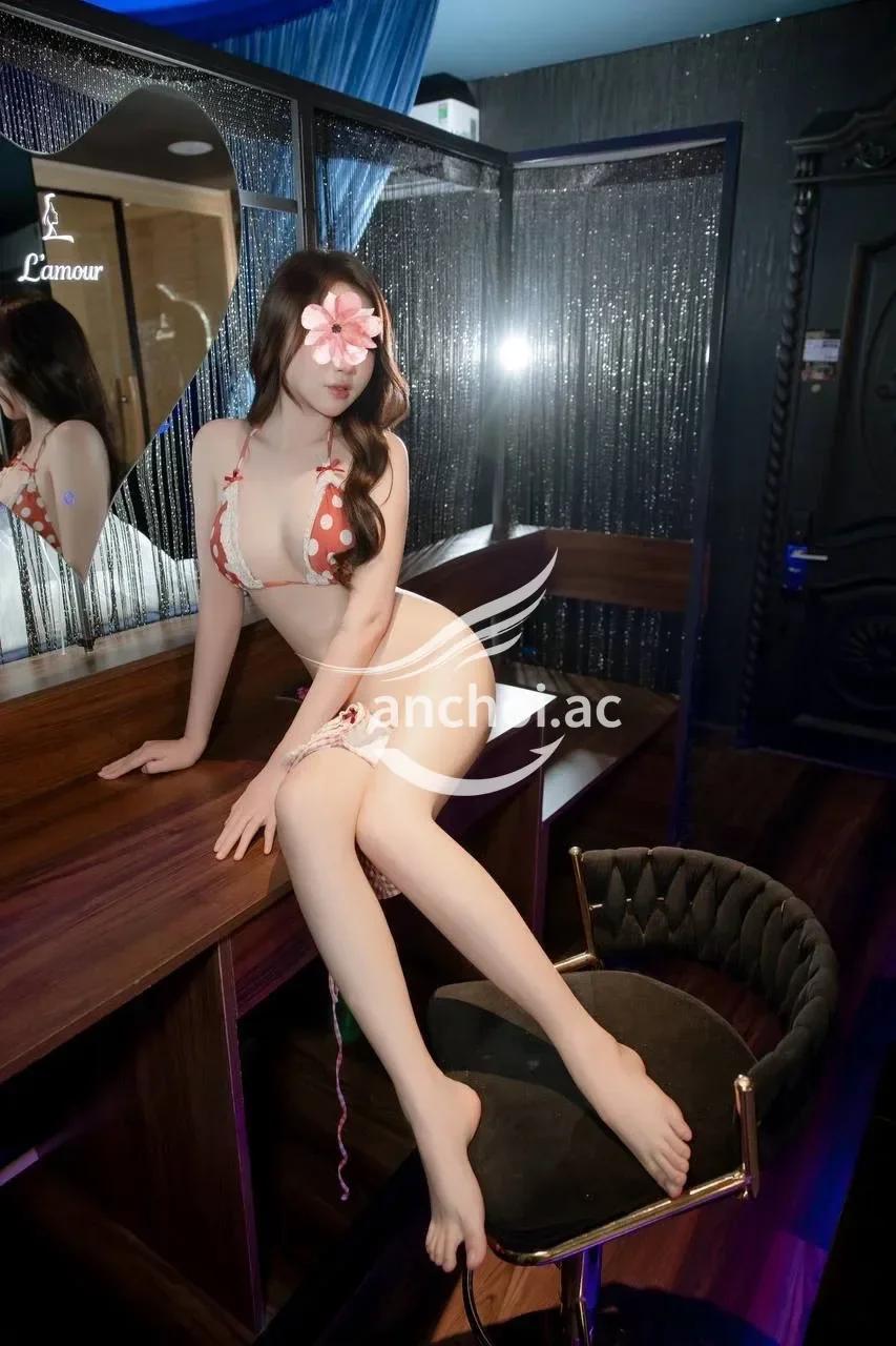 PHẤN CALLA - GÁI TRẺ 2K7