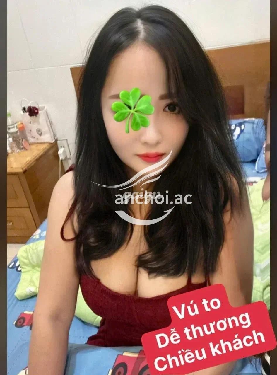 KỲ KỲ --- XINH, DÂM, CHIỀU KHÁCH