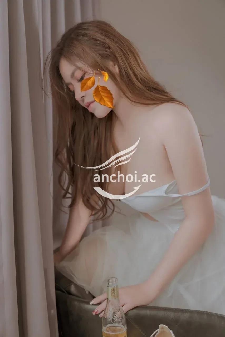 Em Trà - Nhiều Nước , Siêu Dâm , Mông To Sexy Nóng Bỏng