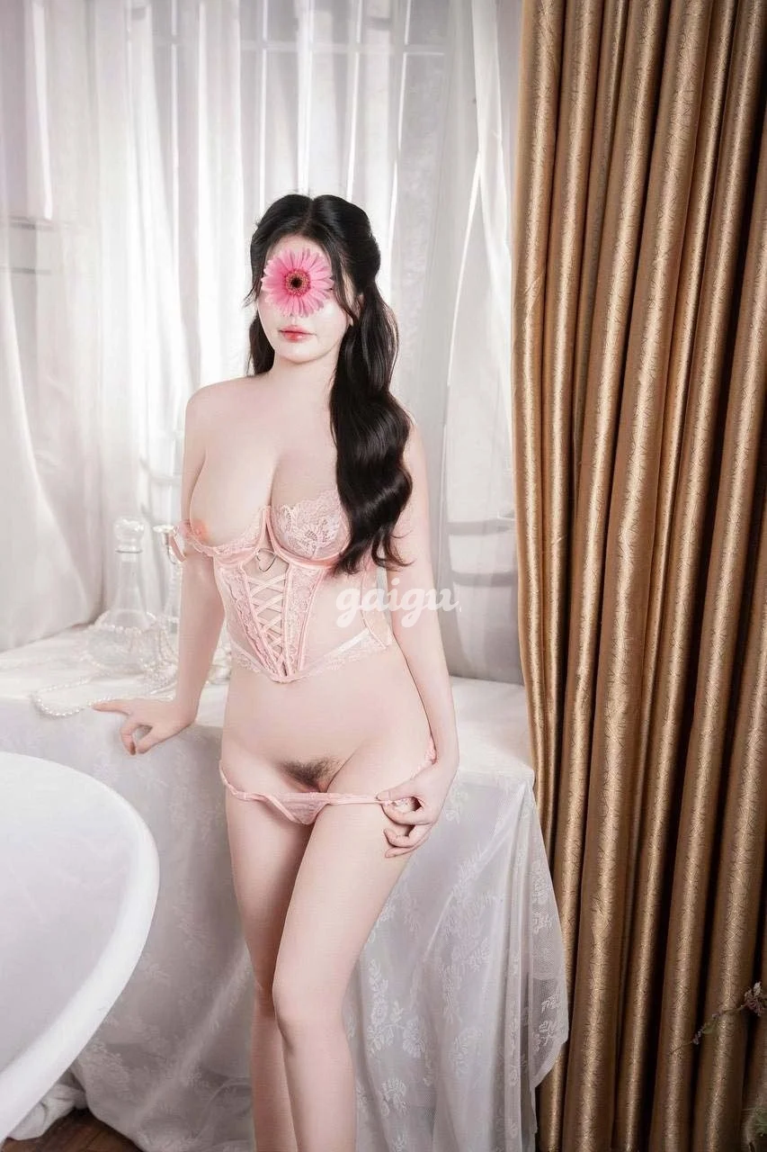 TRÚC ANH - NÀNG THƠ CHUẨN MODEL - XINH CHUẨN THƯỚC NGỌC [162]