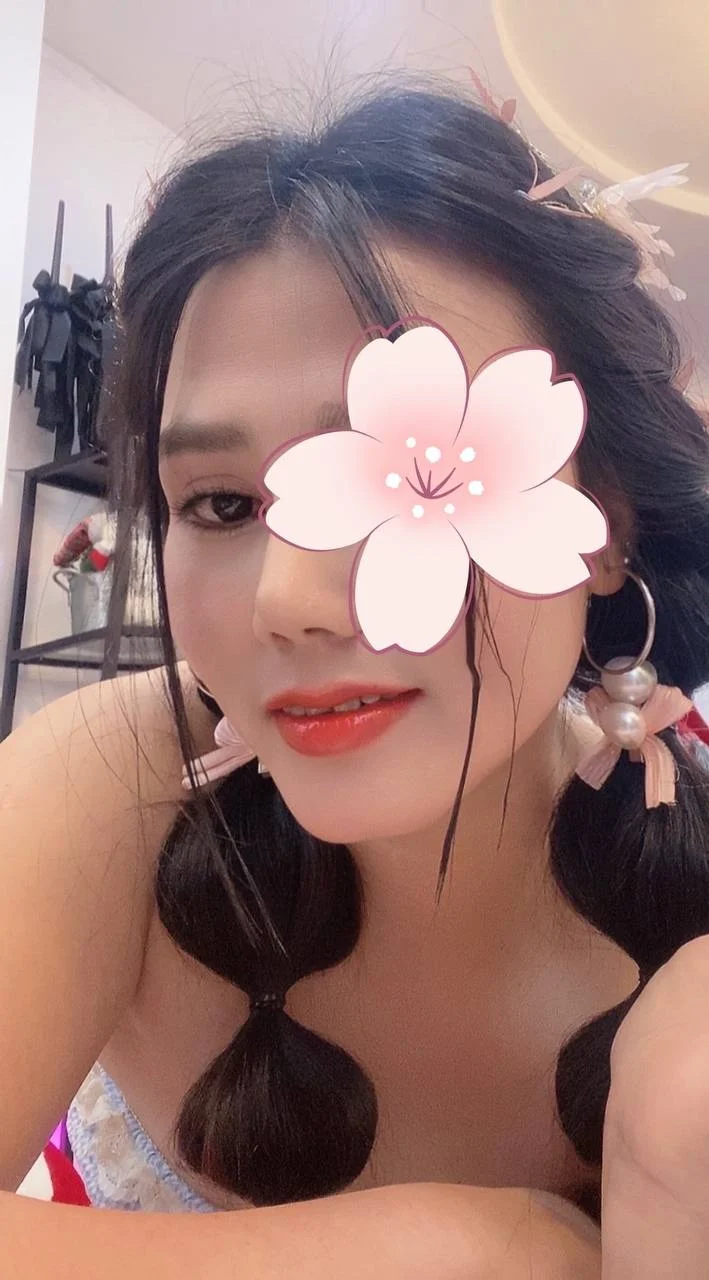 HẢI LINH -  DÂM THỦ , DUYÊN DÁNG ,MÔNG TO,BÝM MÚP CỰC XINH 