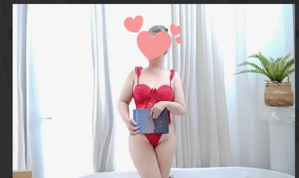  Quỳnh chi LẠ U50 CHỊ ĐẸP  HỒI XUÂN 