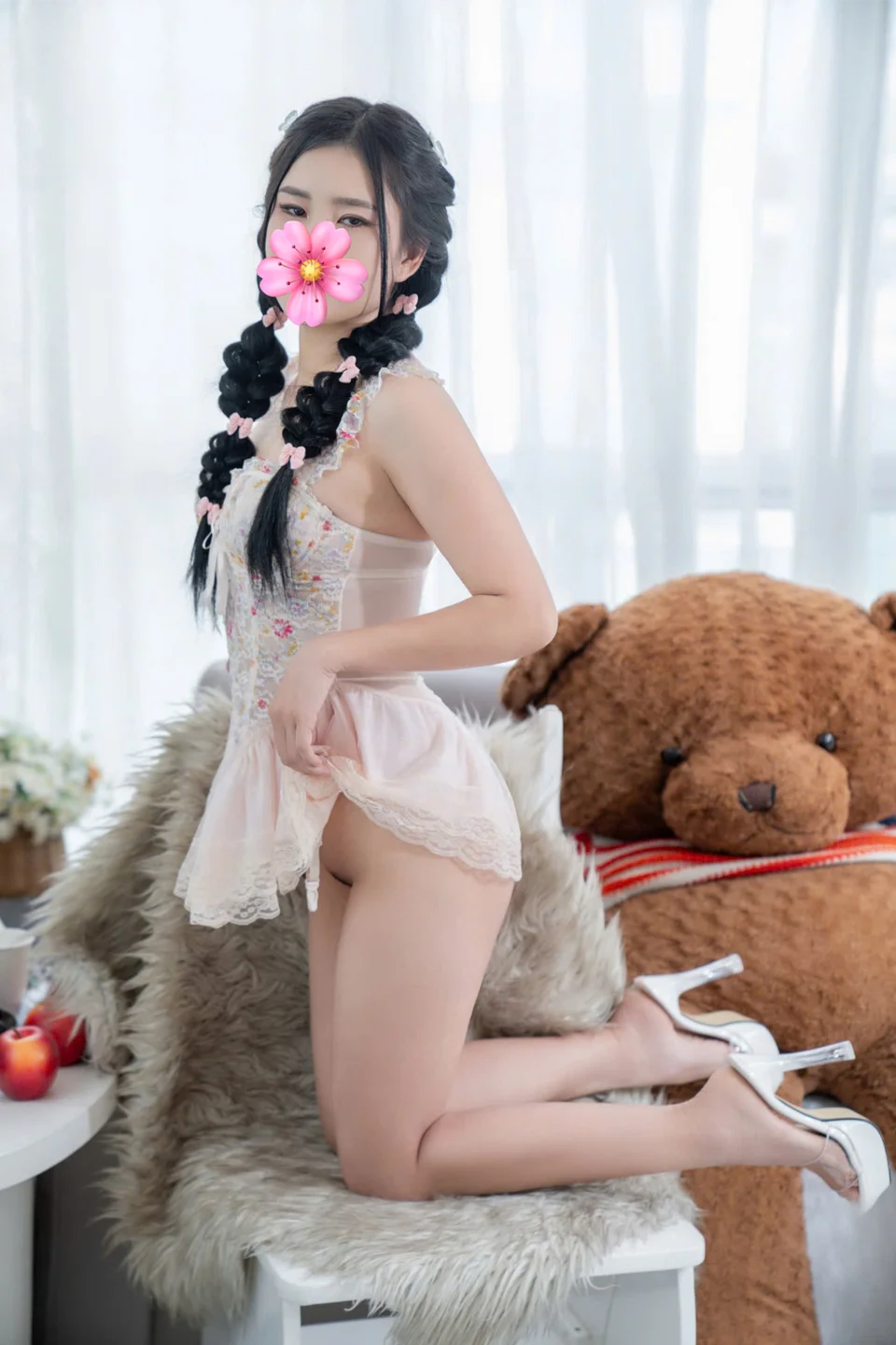 NGỌC ANH - XINH ĐẸP, QUYẾN RŨ, NHẸ NHÀNG VÀ TÌNH CẢM