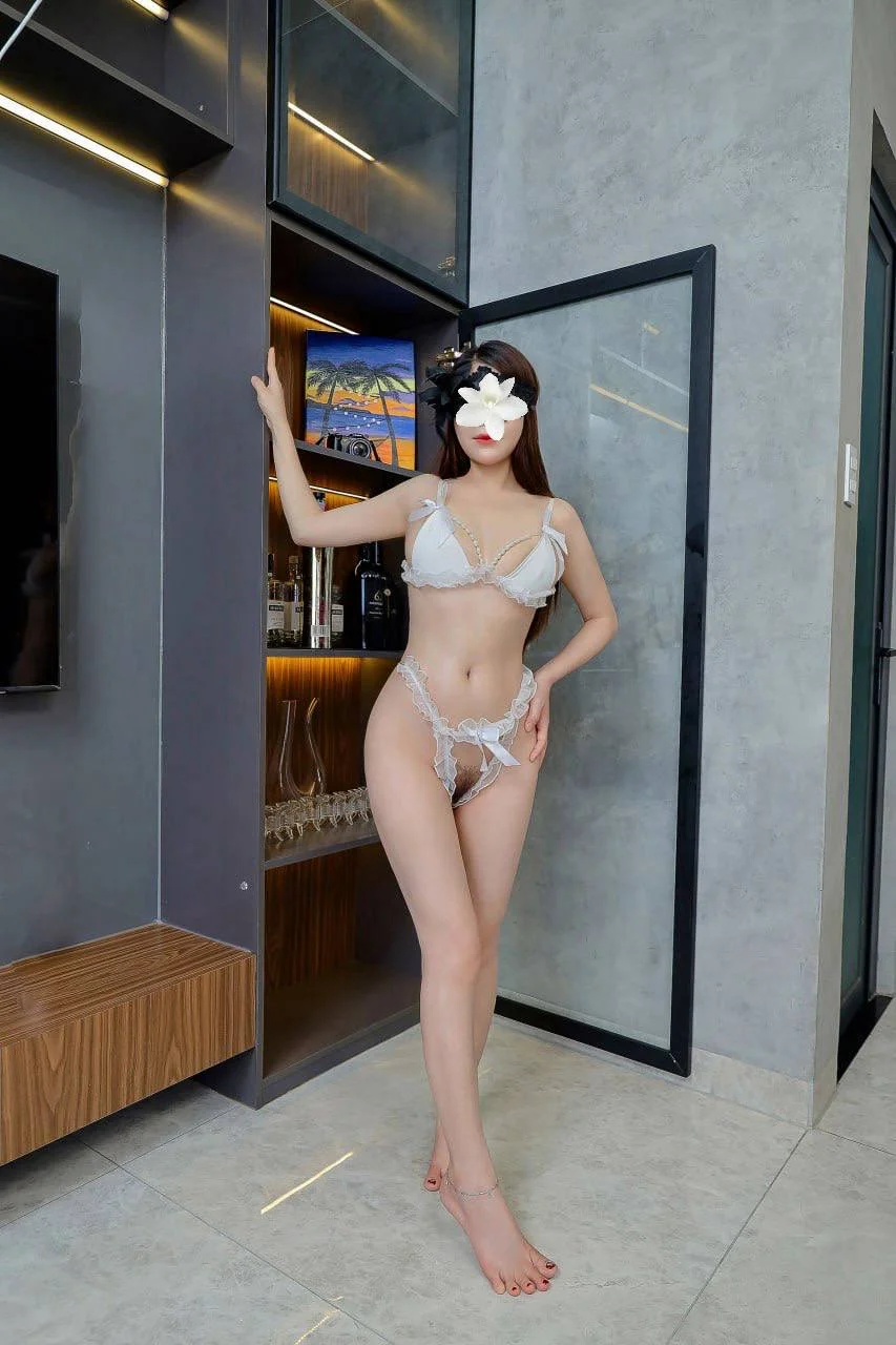 [Kiểm Định✔ ]❤️Lyna -NON TƠ XINH DÂM LÀM TÌNH CHUYÊN NGHIỆP