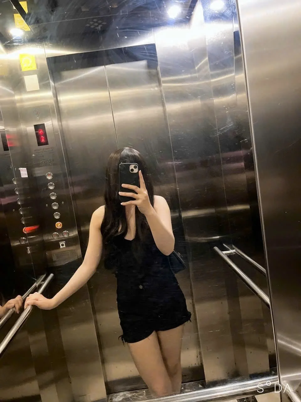 TRINH MÈO - EM GÁI NON TƠ LẦN ĐẦU LÊN SÓNG