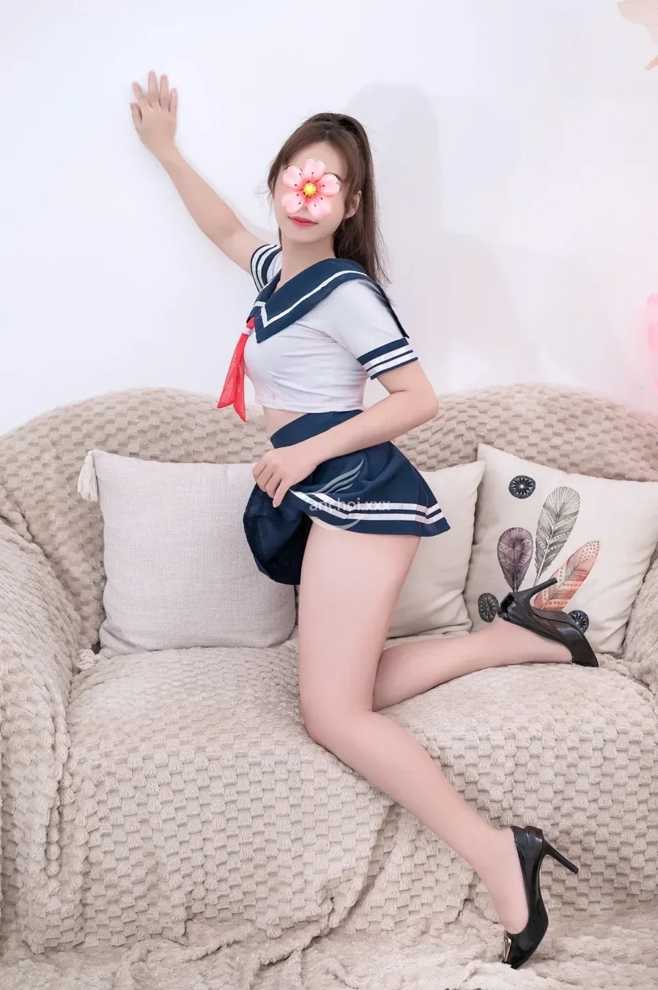 🌼Bích Hương🌼 mặt xinh dễ thương _ điểm 10 cho thái độ và kỹ năng 