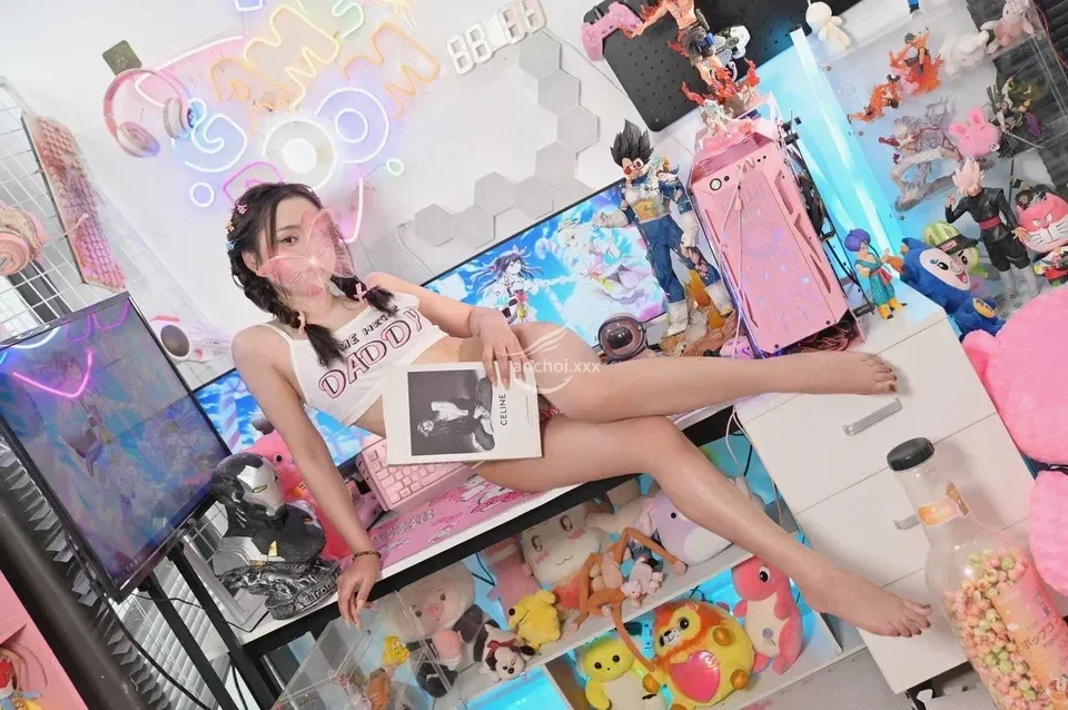 bảo anh- mình day loli yêu chiều