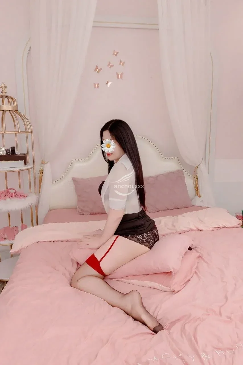 TUYẾT ANH 