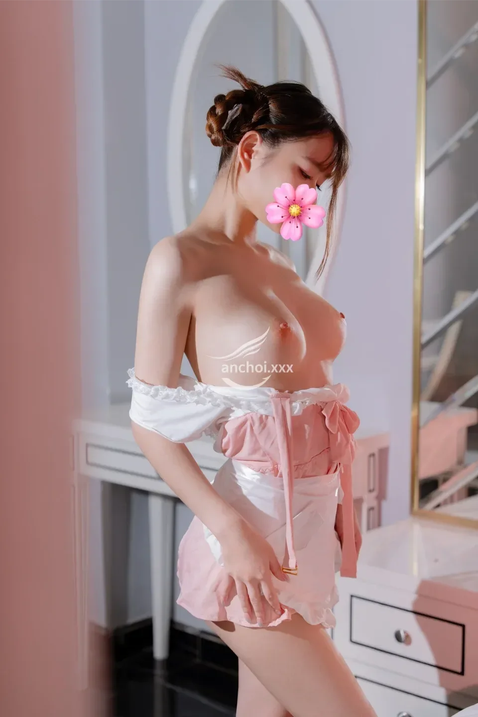  Quỳnh Chi 2k7 Xinh Xắn, Đáng Yêu,Thân Hình Nóng Bỏng, Lần Đầu Lên Sóng