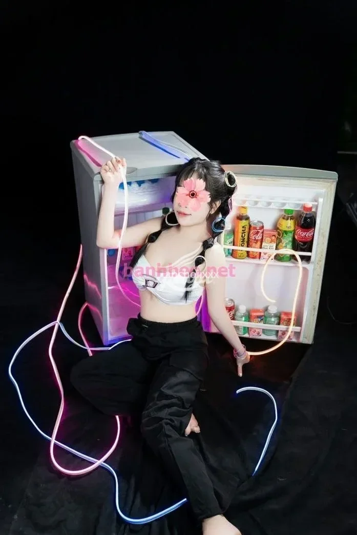 ❤️THUỲ LINH❤️MỸ NỮ TÂY ĐÔ, FACE THIÊN THẦN GỢI DỤC