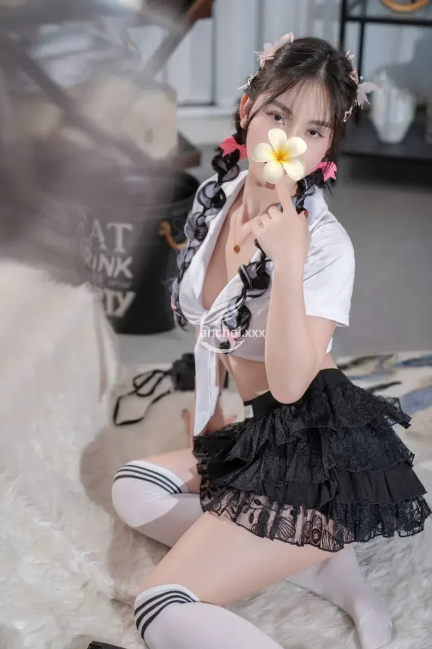 HẠ LINH_ XINH DÂM MÌNH DÂY DA TRẮNG TÌNH CẢM