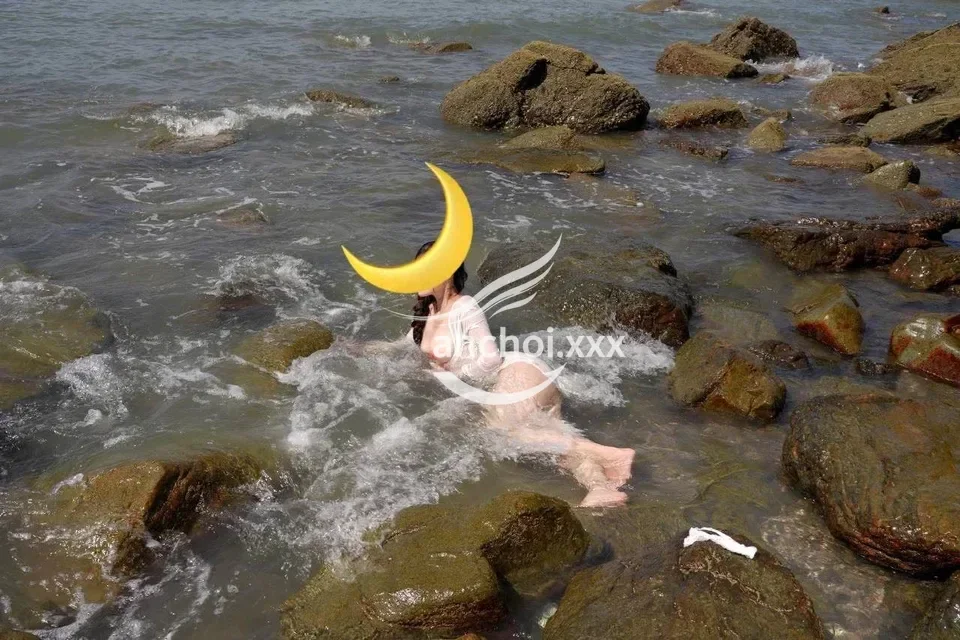 BÉ MÂY  REAL BODY TUYỆT MỸ HOANG DÃ ĐẾN MÊ MUỘI..