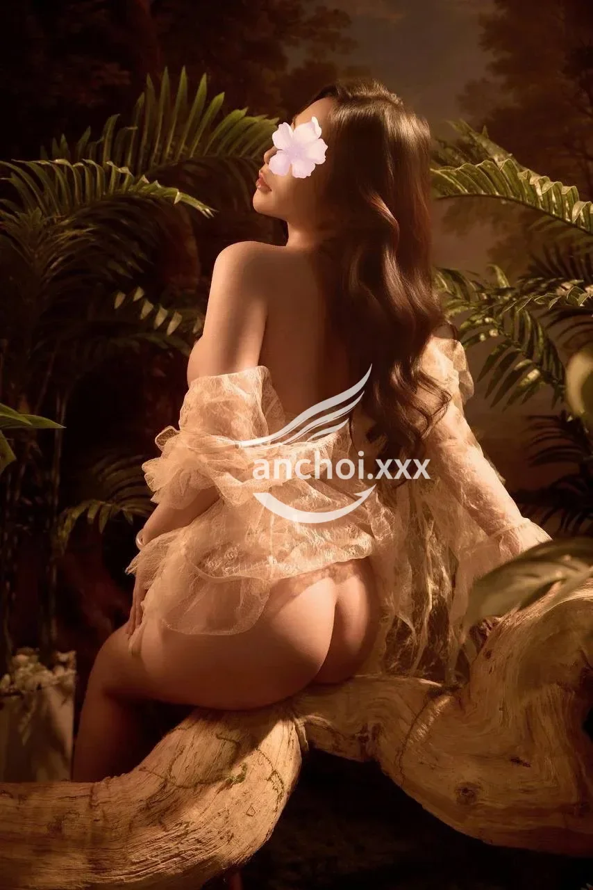 Quỳnh Anh - Làm Tình Chuyên Ngiệp , Nóng Bỏng Sexy , Siêu Dâm