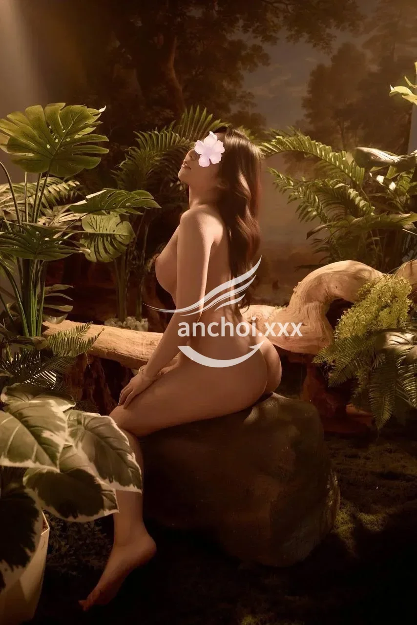 Quỳnh Anh - Làm Tình Chuyên Ngiệp , Nóng Bỏng Sexy , Siêu Dâm