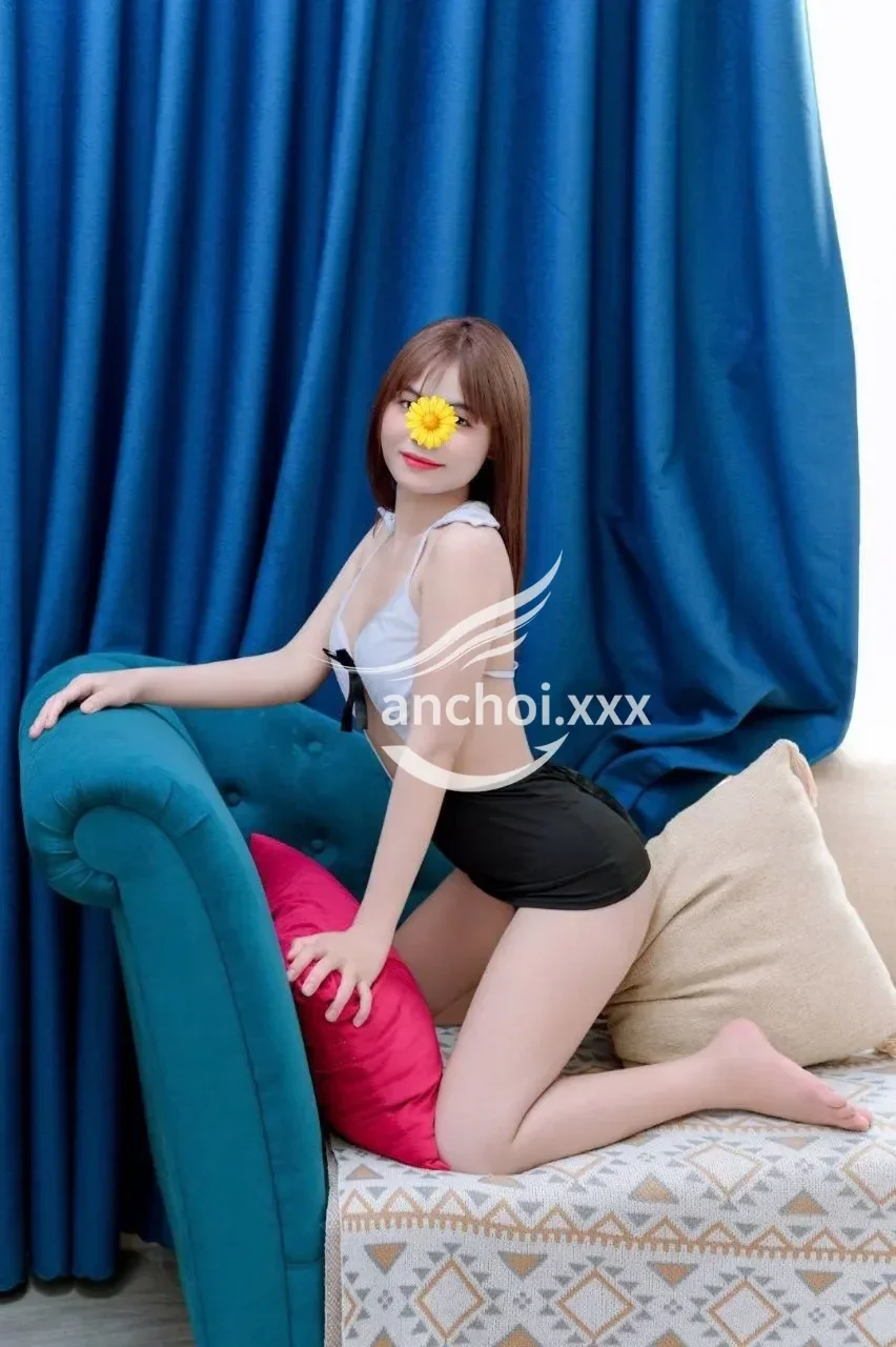 Bé Linh 2K6 Bayby Xinh Đẹp Duyên Dáng