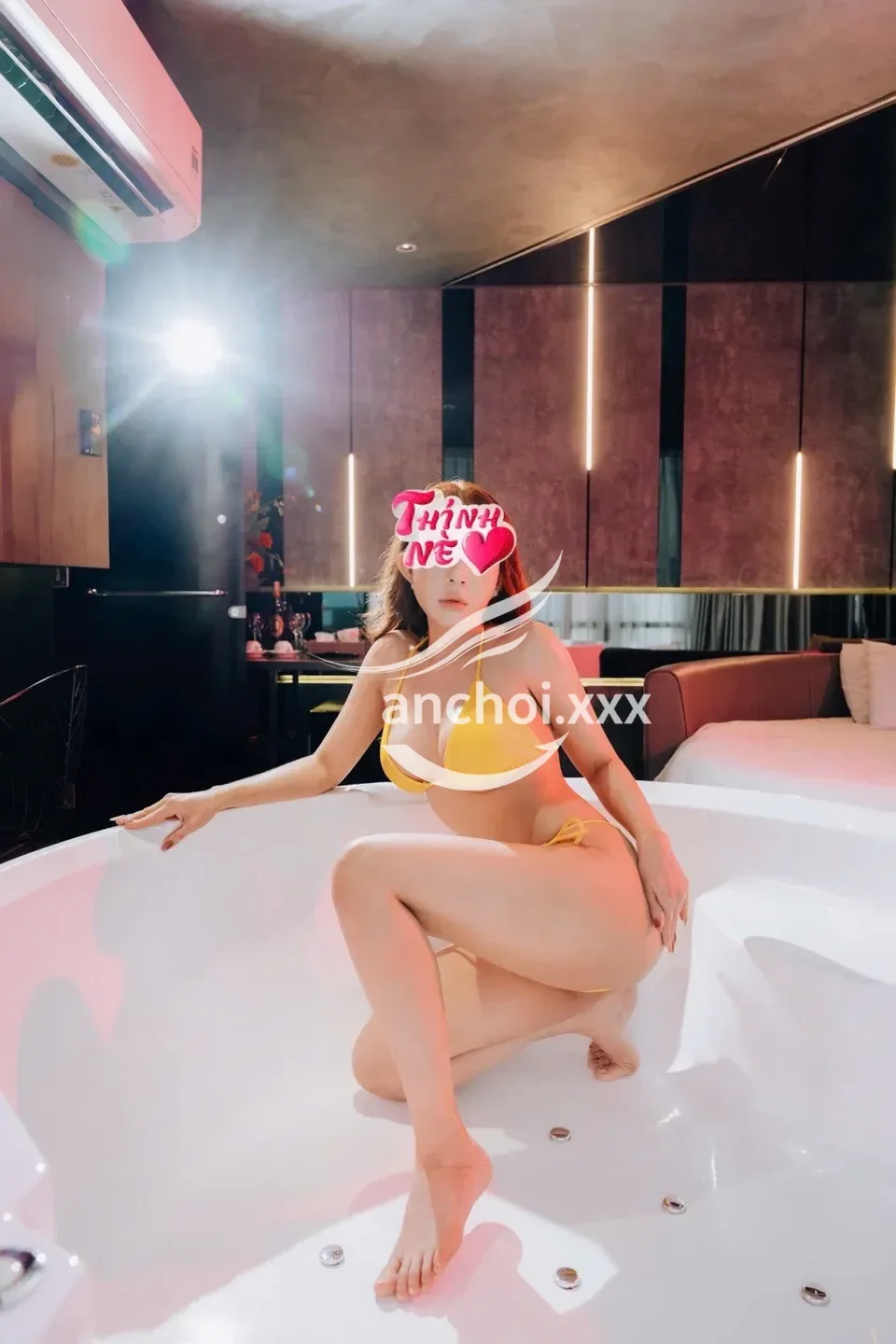 MI MI - EM GÁI NHÍ NHẢNH HỒN NHIÊN HAY CƯỜI RẤT DUYÊN
