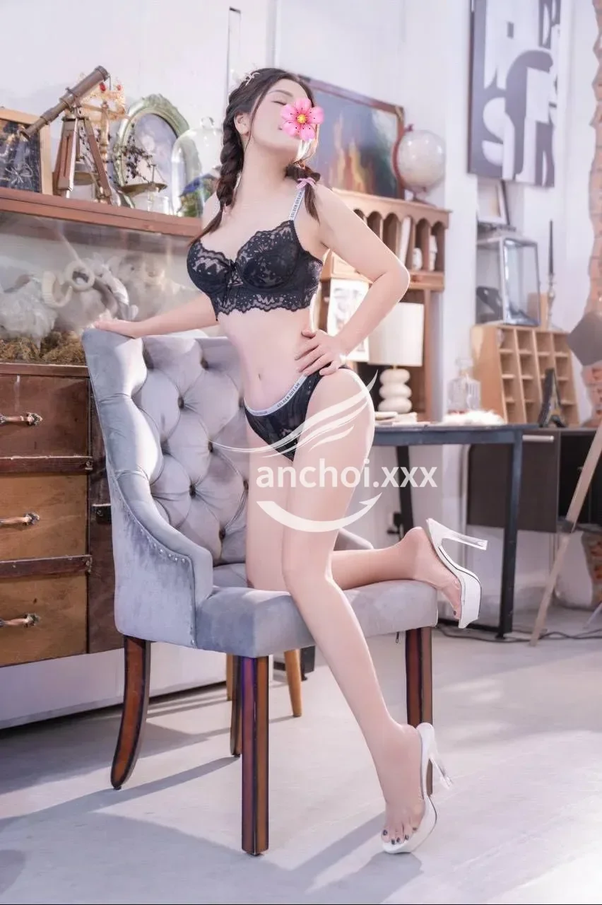   ❤️‍🔥Xuka❤️‍🔥 - Em gymer body đẹp lung linh