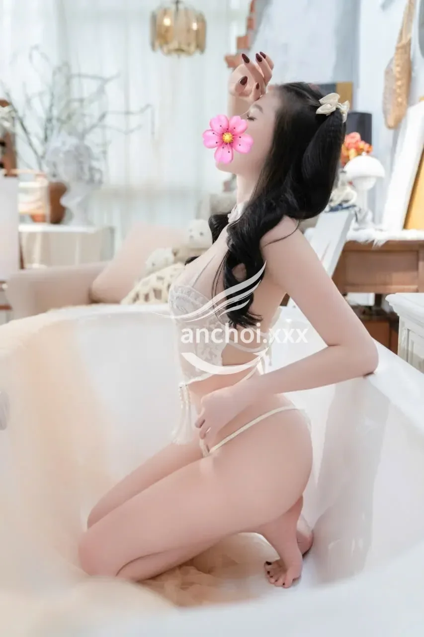  ❤️Bé Sam❤️2k6 Gái Đẹp Cực Xinh, Và Non,Body Tuyệt Đẹp