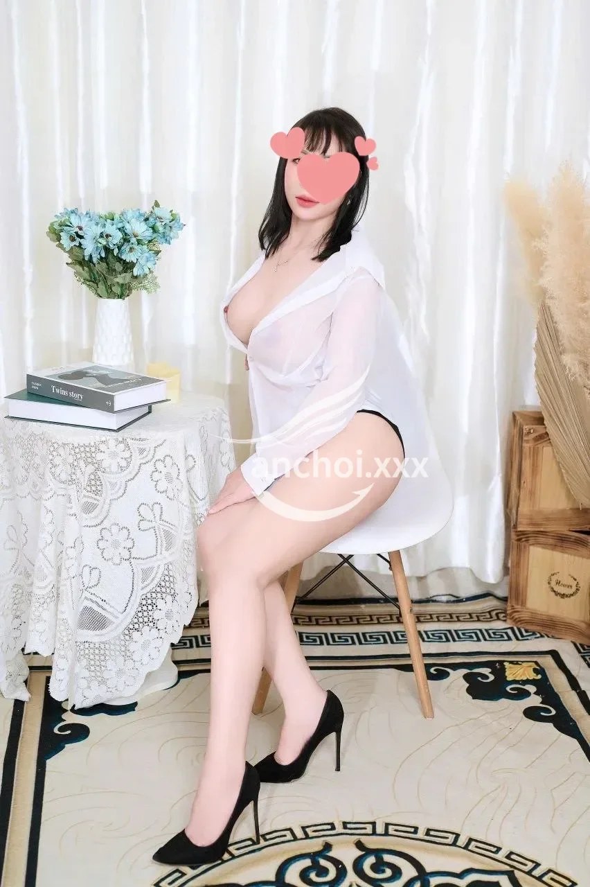 LISA  ĐẲNG CẤP GÁI NGON MAX DÂM CHIỀU HƠN NGƯỜI YÊU