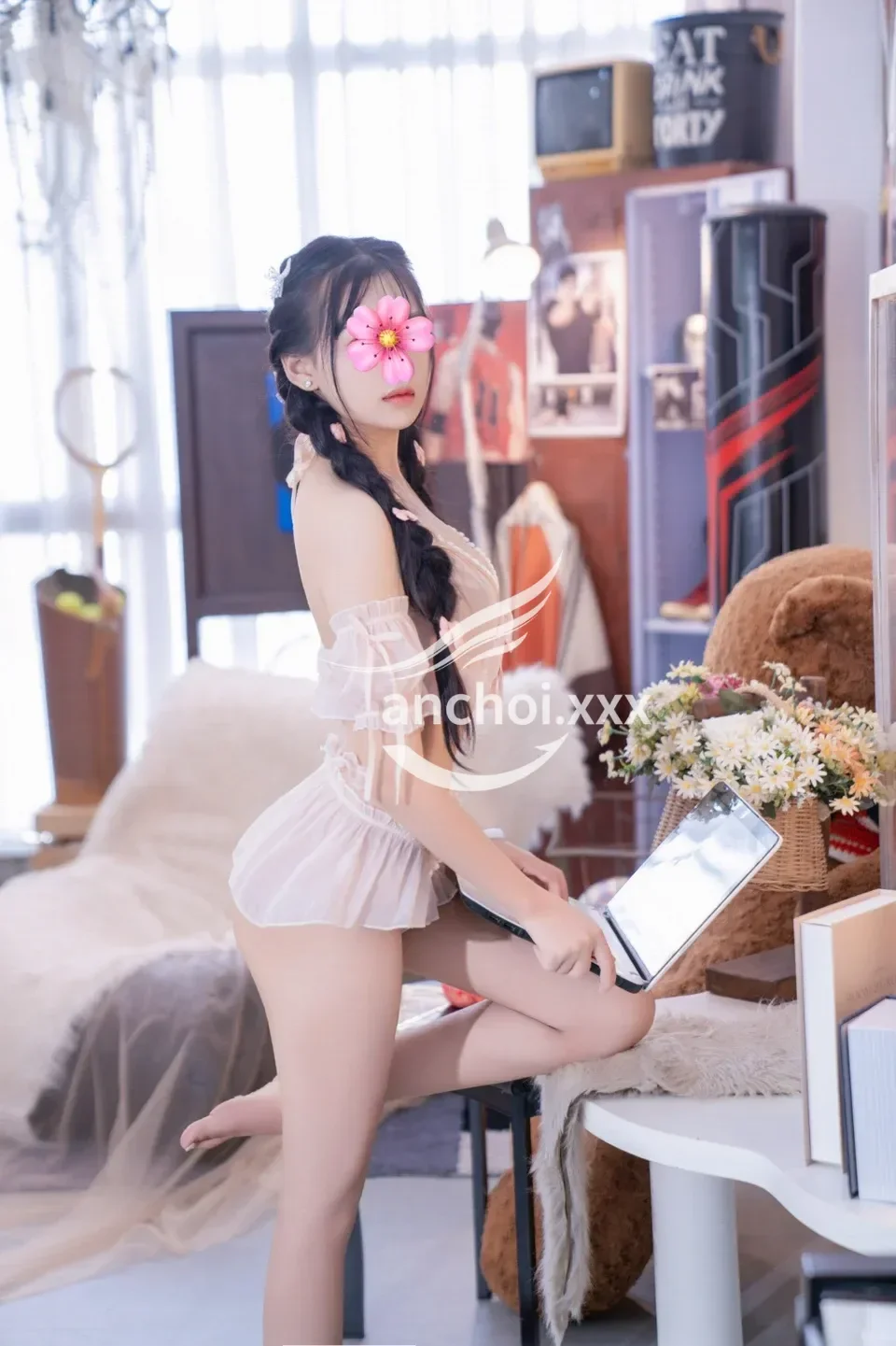 TIỂU BỐI 165cm XINH XẮN, NGỰC ĐẸP, DÁNG CHUẨN DỊU DÀNG