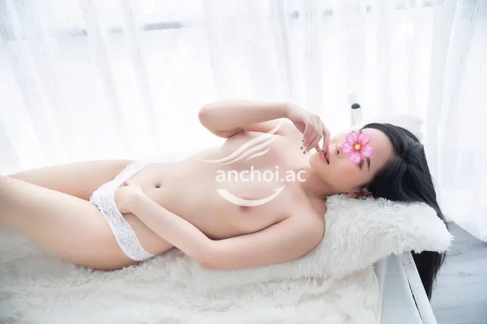 Châu Anh - Em gái cực ngon, body mướt ngọt