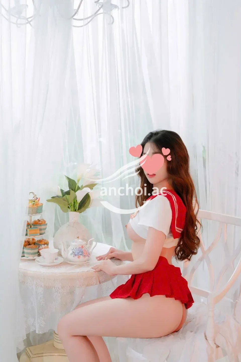 BÉ KIM - GÁI XINH, DÁNG CAO DA TRẮNG, SEXY CHIỀU KHÁCH HẾT NẤC.