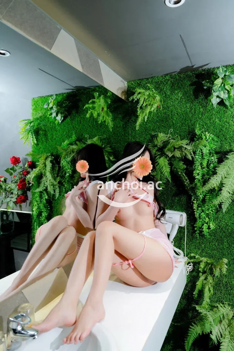 ANNA - BÉ ĐIỆU XINH XẮN DỄ THƯƠNG, CHIỀU KHÁCH