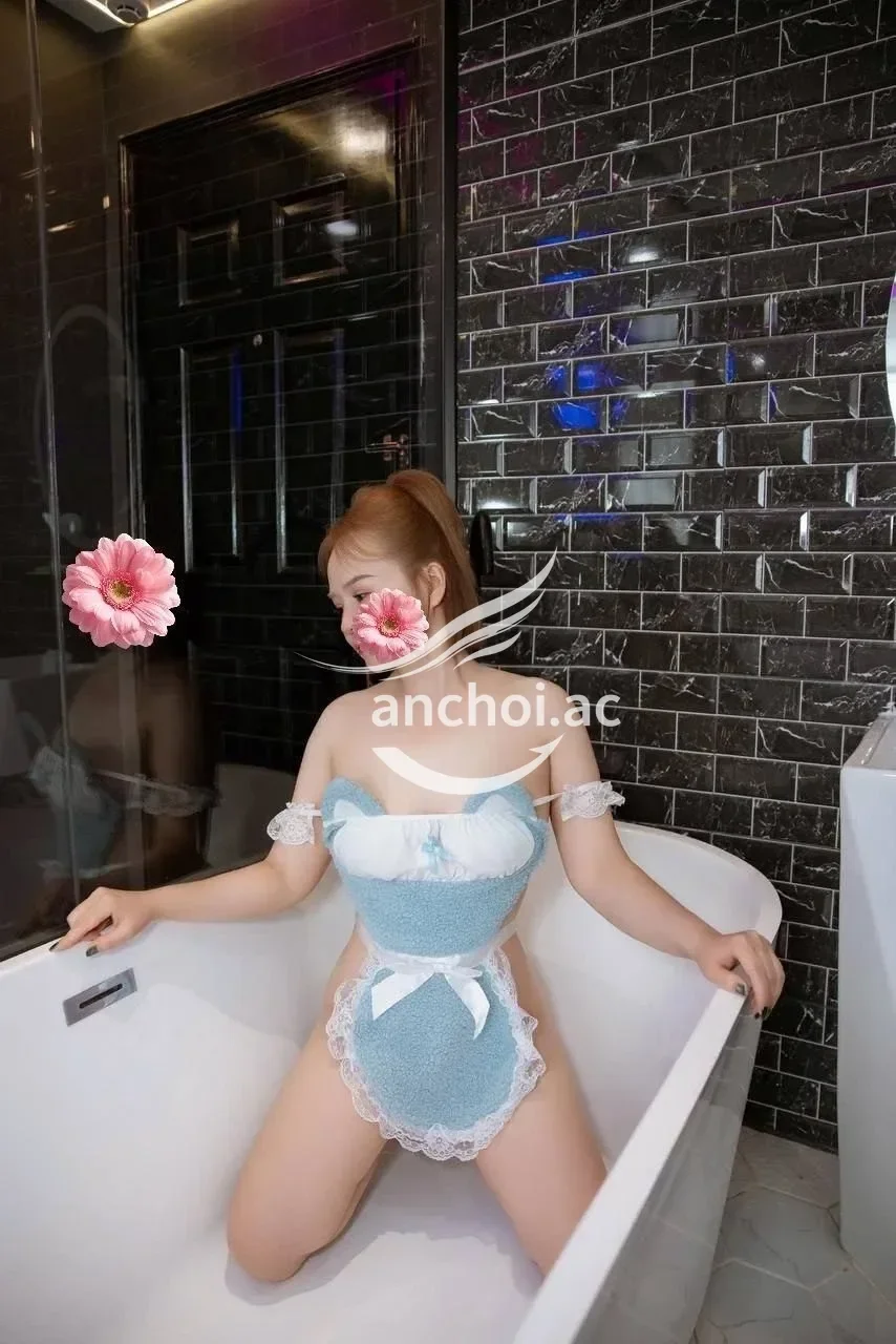 ❤️CÓ VIDEO SEXY❤️ ĐƯỜNG ĐƯỜNG EM HẦU NỮ DÂM ĐÃNG XINH XẮN LIẾM CU VÉT MÁNG PHÊ CUỒNG NHIỆT