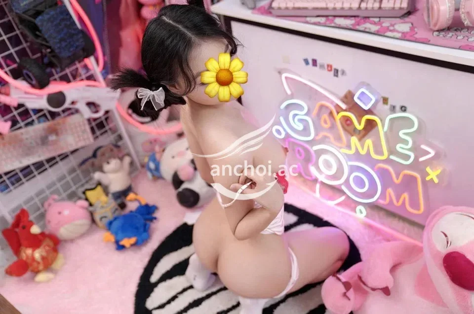 NON TƠ✅ BÉ SU 2K5 XINH XẮN ĐÁNG YÊU_ CHÌU CHUỘNG LÀM TÌNH DÂM 
